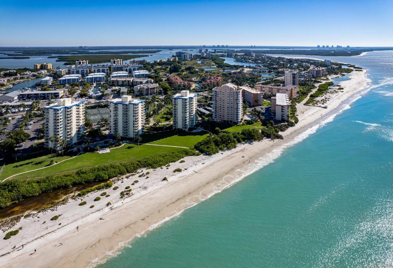 Updated Gulf Front Condo On The South End Of Fort Myers Beach! Condo Zewnętrze zdjęcie