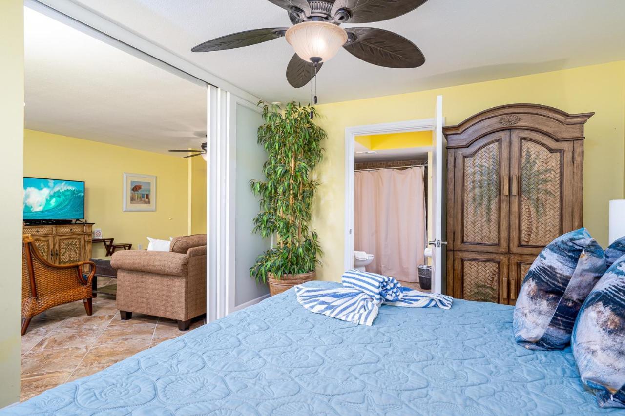 Updated Gulf Front Condo On The South End Of Fort Myers Beach! Condo Zewnętrze zdjęcie