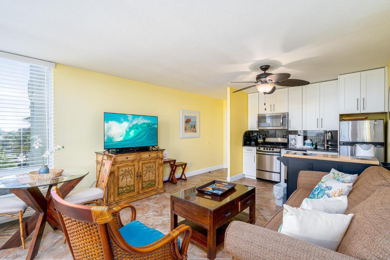 Updated Gulf Front Condo On The South End Of Fort Myers Beach! Condo Zewnętrze zdjęcie