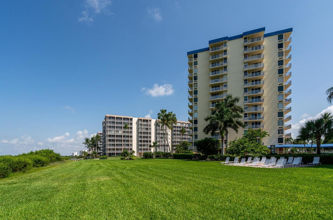 Updated Gulf Front Condo On The South End Of Fort Myers Beach! Condo Zewnętrze zdjęcie